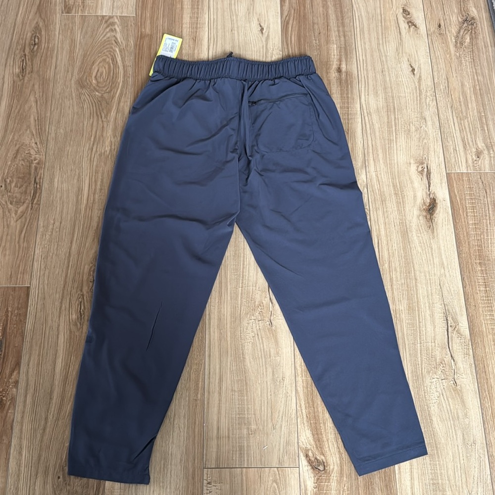 NWT All in Motion Pants XS Short - Picture 5 of 6